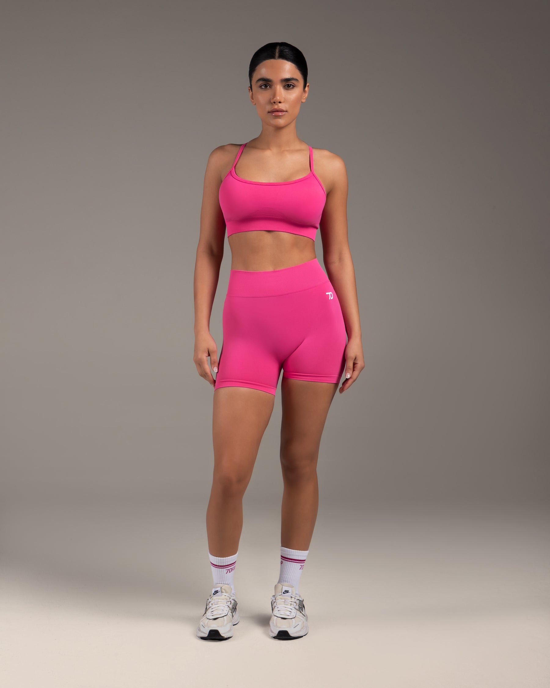 Core Form Sports Bra Hot Pink