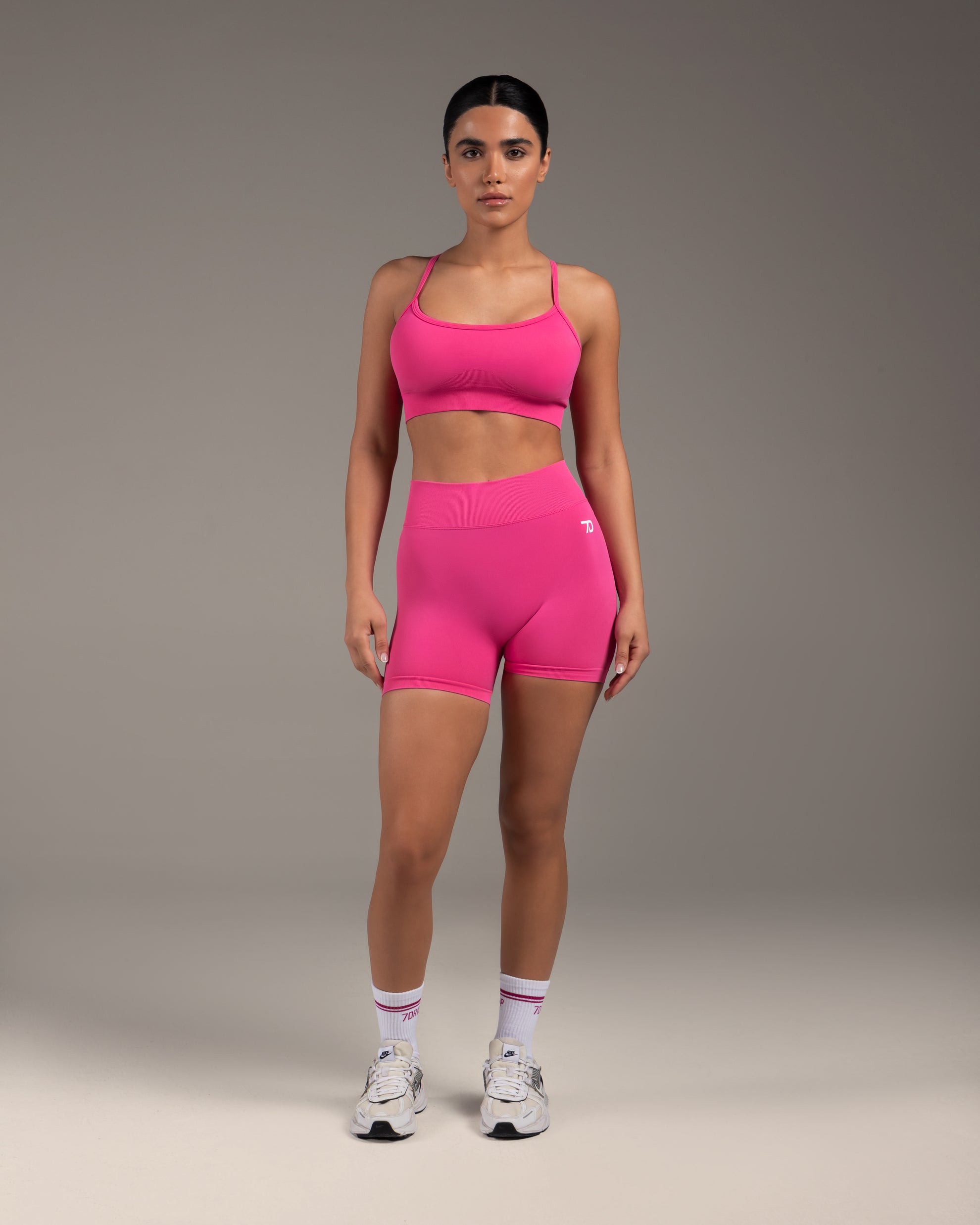Core Form Sports Bra Hot Pink