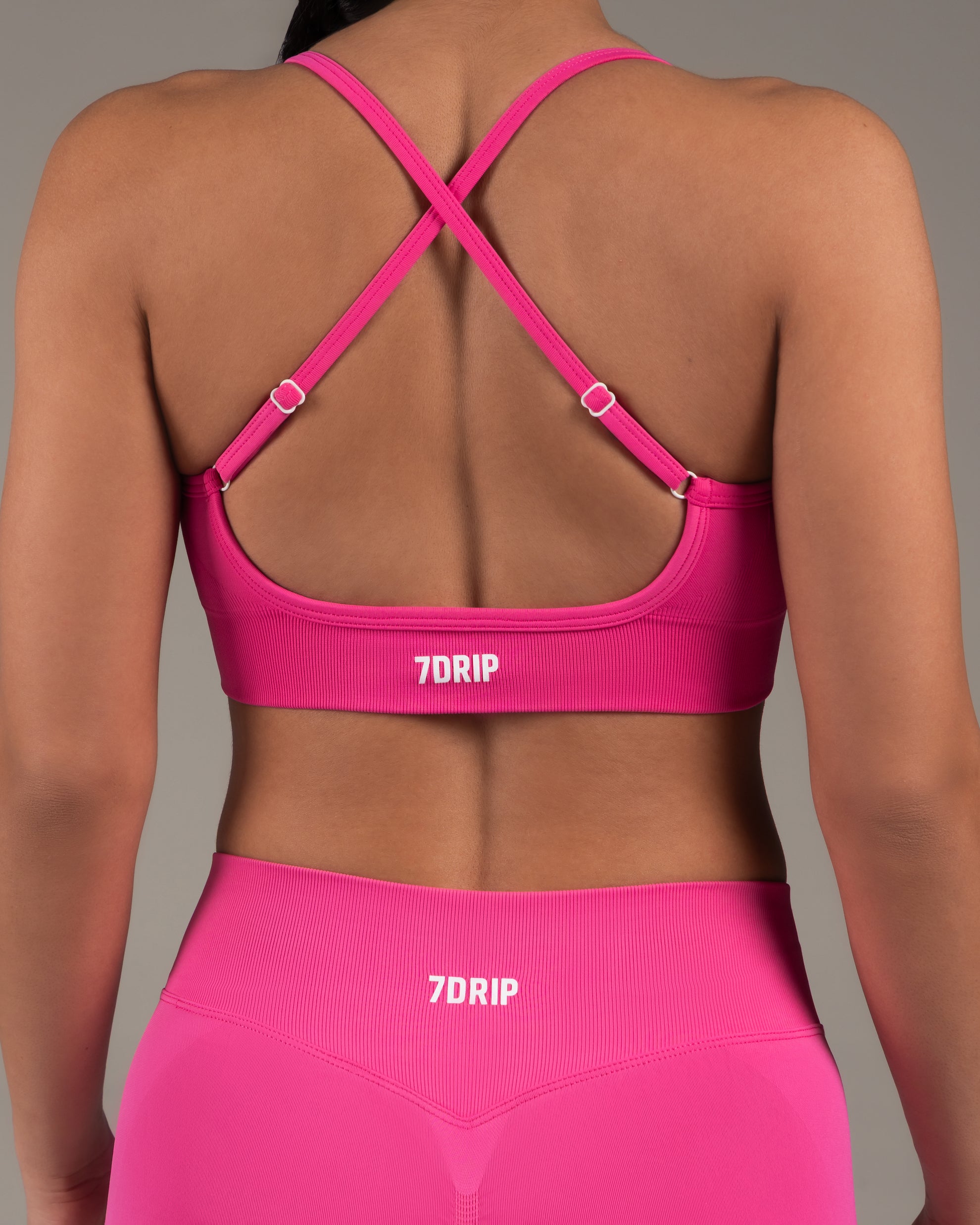 Core Form Sports Bra Hot Pink