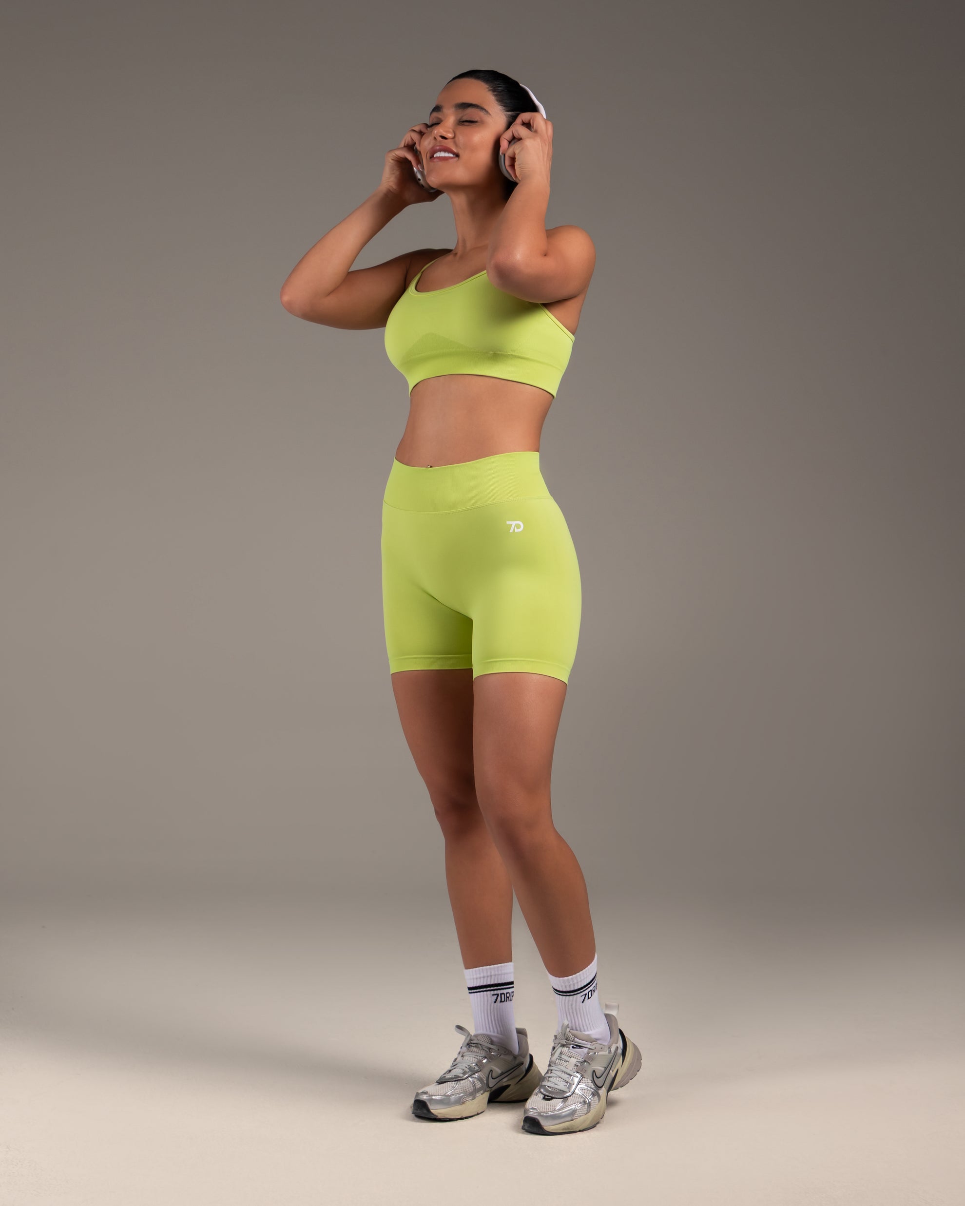 Core Form Shorts 5" Dusty Yellow
