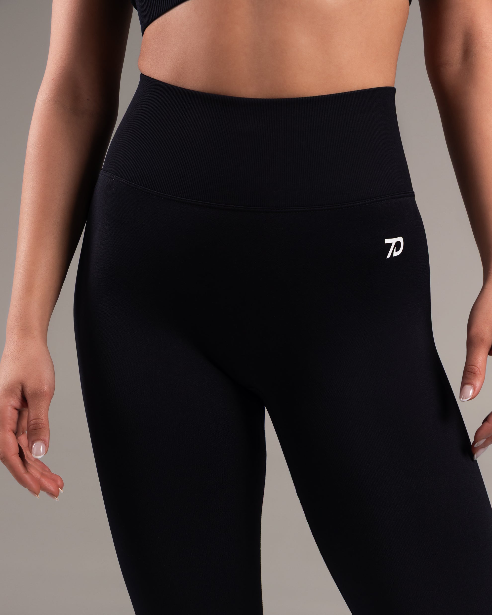 Core Form Leggings Black