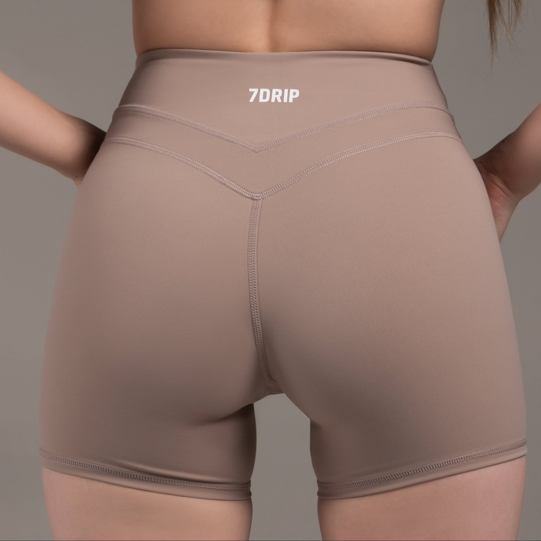 Flex Shorts 5" Latte