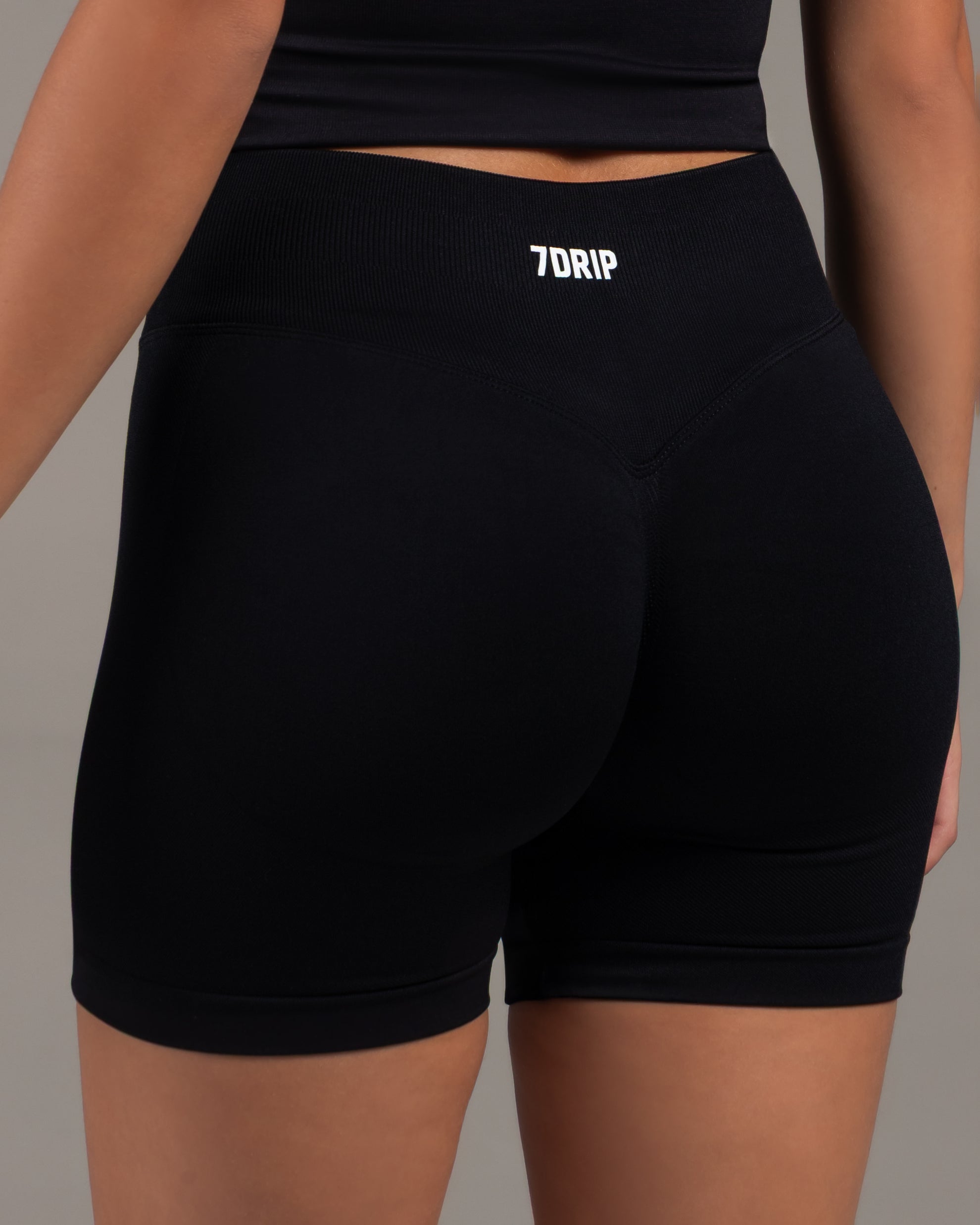Empower Shorts 4" Black